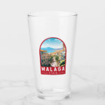 Malaga Spanien Reisen Kunst Vintag Glas<br><div class="desc">Málaga Retro Vektor Reise Design. An den sonnenverwöhnten Küsten Südspaniens gelegen,  lädt Malaga die Reisenden zu einer faszinierenden Mischung aus reicher Geschichte,  lebendiger Kultur und atemberaubender Naturschönheit ein.</div>
