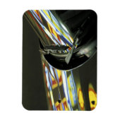 Malaysia, Melaka. Neonreflektionen im Auto Magnet (Vertikal)