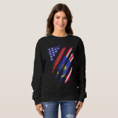 Malaysian American Patriot Grown Heart Flag Stripe Sweatshirt (Vorne ganz)
