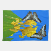 Malaysischer Kappenschmetterling auf Canna King Geschirrtuch (Horizontal)