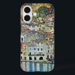 Malcesine am Gardasee Von Gustav Klimt iPhone 16 Hülle<br><div class="desc">Malcesine am Gardasee (1913) von Gustav Klimt ist ein Vintages Viktorianisches Jugendstil-Gemälde, das sich durch seine Jugendstilkunst auszeichnet. Eine schöne Aussicht auf die italienische Stadt Malcesine mit Gebäude und Häusern am Rande des Hafens. Die Zuhause und Boote reflektieren das ruhige Wasser. Sie können die Mauern des Castello Schlosses auf dem...</div>