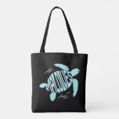 Maldives Sea Turtle - Tropical Blue Typography Tasche (Rückseite)