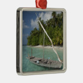 Malediven, North-Malé-Atoll, Insel Kuda Ornament Aus Metall (Rechts)