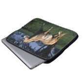 Malen Sie Pferd stehende 2 Laptopschutzhülle (Vorne Knopf)