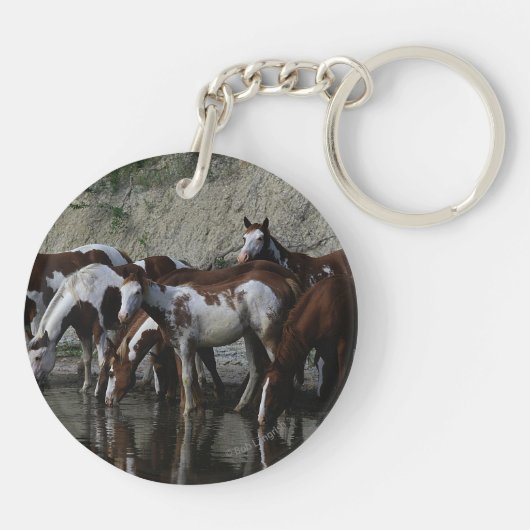 Malen Sie Pferdedas trinken Schlüsselanhänger (Rückseite)