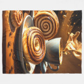 Malerei des Kaffeecups und der Zimtwalzen Abstrakt Fleecedecke (Vorderseite (Horizontal))