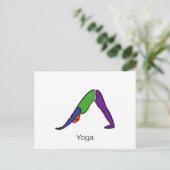Malerei von abwärts Hund Yoga-Pose mit Yoga-Text. Postkarte (Stehend Vorderseite)