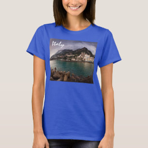 Malerische Amalfiküste, Italien Stadt am Meer T-Shirt