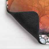 Malerische Bäume sind Gedichte, die die Erde auf d Mousepad (Ecke)