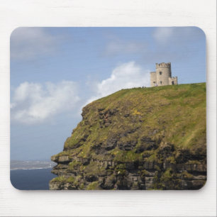 Malerische Klippen von Moher und O'Briens Turm. Mousepad