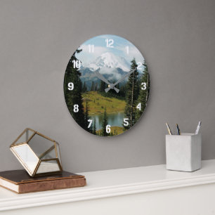 Malerische Mount Rainier-Landschaft Große Wanduhr