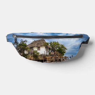 Malerisches Haus auf einem tropischen Korallenriff Bauchtasche