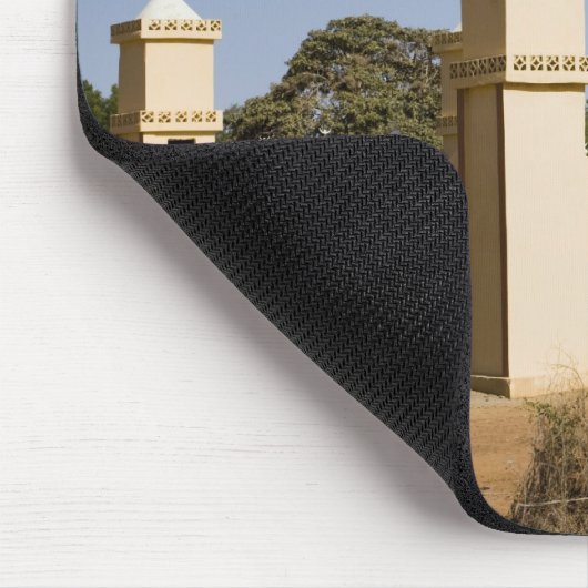 Mali, Bamako. Moschee, Bamako-Djenne-Straße Mousepad (Ecke)