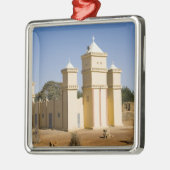Mali, Bamako. Moschee, Bamako-Djenne-Straße Silbernes Ornament (Links)