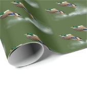 Mallard Duck fliegt über Wasser Geschenkpapier (Rolleneckpunkt)