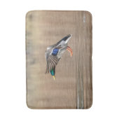 Mallard Duck im Flug Badematte (Vorderseite Vertikal)