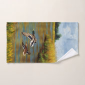 Mallard Enten fliegen über Teich Badhandtuch Set (Handtuch)