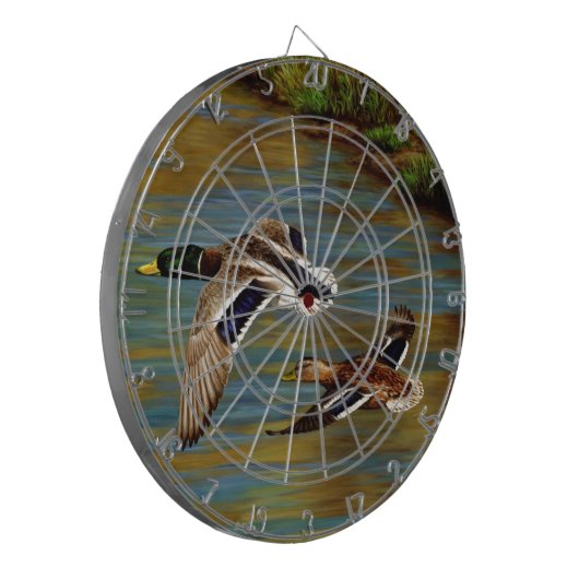 Mallard Enten fliegen über Teich Dartscheibe (Vorderseite Links)