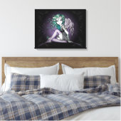 "Malory" Niedliche Grüne Tattoo Angel Canvas Print Leinwanddruck (Insitu (Schlafzimmer))