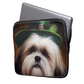 Malti Tzu Dog in St. Patrick's Day Dress Laptopschutzhülle (Vorderseite Links)