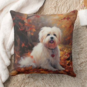 Malti Tzu im Herbst Leaves Fall Inspiriert Kissen