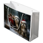 Malti tzu Snowy Sleigh Weihnachtsdekor Große Geschenktüte (Vorderseite Schrägansicht)