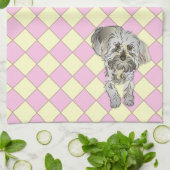 Maltipoo Puppy auf rosa Prüfmuster Handtuch (Gefaltet)