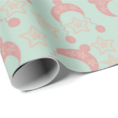 Malvenfarbene Wintermütze Geschenkpapier (Rolleneckpunkt)