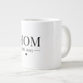 Mama 2025 Jumbo-Tasse (Vorderseite Rechts)