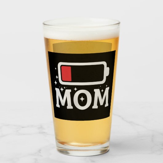 Mama Akku wenig müde lustige Muttertag Glas (Vorne (Gefüllt))