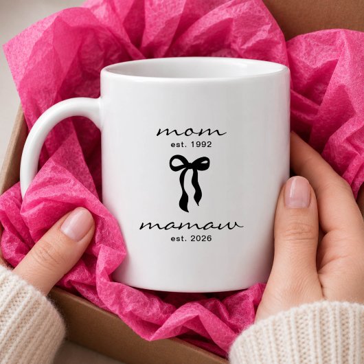 Mama an Oma Est Tasse mit Schleife