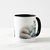 Mama Arctic Fox and Kit Tasse (VorderseiteRechts)