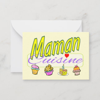Mama backt Kuchen auf einer Postkarte. Mitteilungskarte