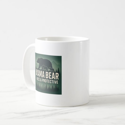 Mama Bär: Fierce & Protected Kaffeetasse (Vorderseite Links)