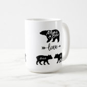 Mama Bear und Cubs Tasse (VorderseiteRechts)