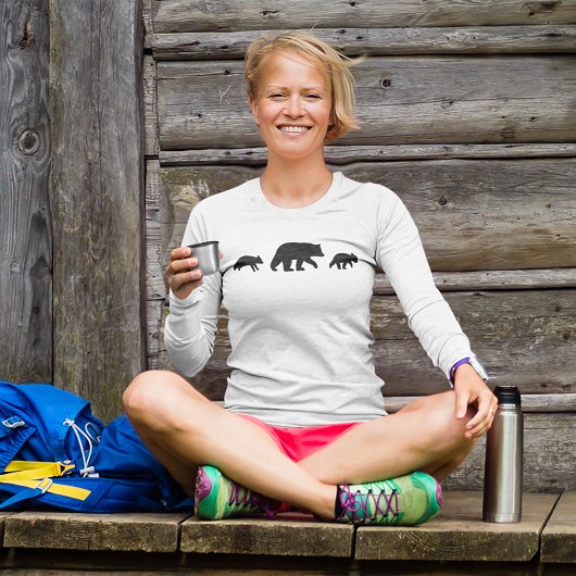 Mama Black Bear mit Cubs Silhouetten T-Shirt