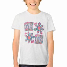 Mama: Blumenelegant im Preppy-Stil