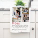 Mama | Blumenstrauß 3 Foto Teetuch Geschirrtuch<br><div class="desc">Modernes 3-Foto Kollektion Teetuch. Mit einer süßen Definition dessen, was eine Mama ist, mit Raum für benutzerdefinierte Nachrichten, Namen und/oder Jahr. Sie gebar dich, sie fütterte dich, sie holte dich von furchtbaren Mittelschultänzen ab, versichere dich ihr, wie dankbar du bist! Teetücher aus dem Foto sind nicht nur perfekt für Ihre...</div>