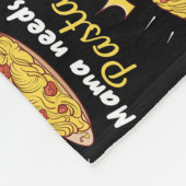 Mama braucht Pasta Spaghetti und Fleischbällchen Fleecedecke (Ecke)