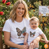 Mama Butterfly mit Jahr Osten. Matching Women's T-Shirt