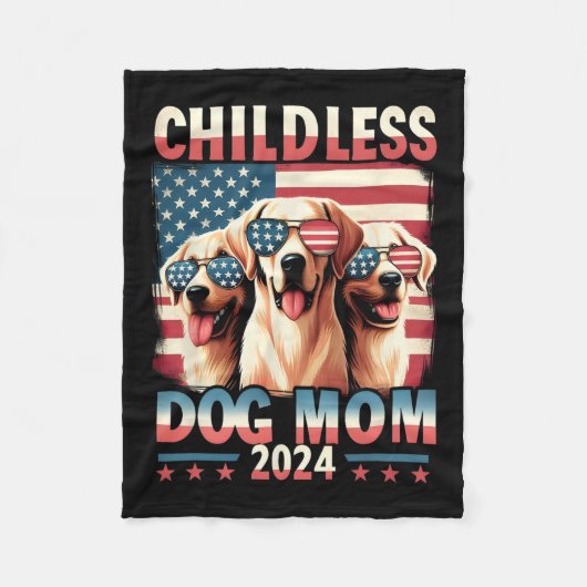 Mama Childless Dog Mama 2024 Kamala Harris Dog Lov Fleecedecke (Vorderseite)