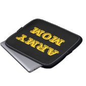 Mama der Laptop Sleeve Army (Vorne Knopf)