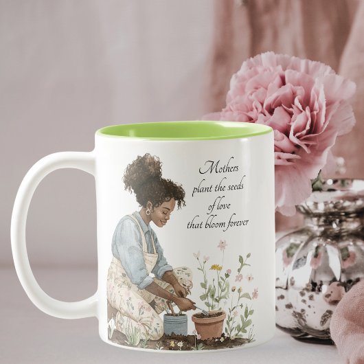 Mama der Wasserfarbe Anpflanzung der Tasse einer M