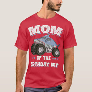 Mama der weiblichen Geburtstagskameraden Monster T T-Shirt