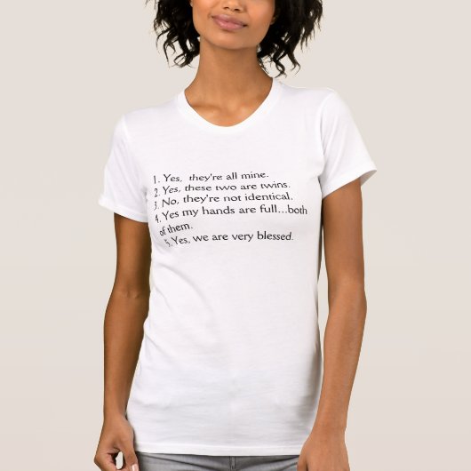 Mama der Zwillinge T-Shirt (Vorderseite)