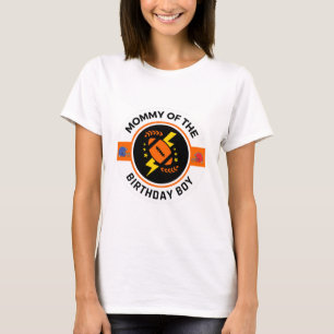 Mama des Geburtstagsjungen Fußballparty T-Shirt