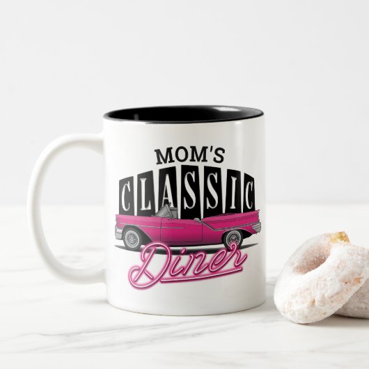Mama Diner Individuelle Name Imitate Neon 50's Cla Zweifarbige Tasse (Mit Donut)