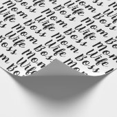 Mama Ehefrau Chef Schwarz-weißes benutzerdefiniert Geschenkpapier (Ecke)