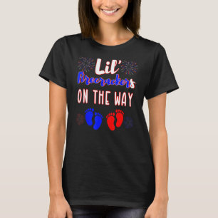Mama erwartet Zehnjahresankündigung 4. Juli T-Shirt