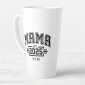 Mama Est 2025 Milchtasse (Linke Ecke)